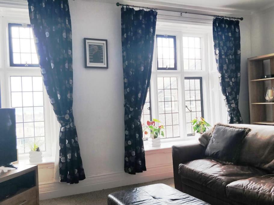 Estuary View Bank House Stunning *